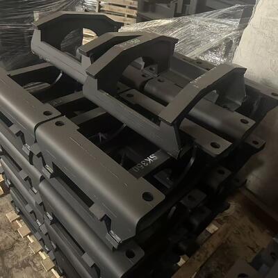 Excavator chain guard, chain protector, wear-resistant components, chain holder