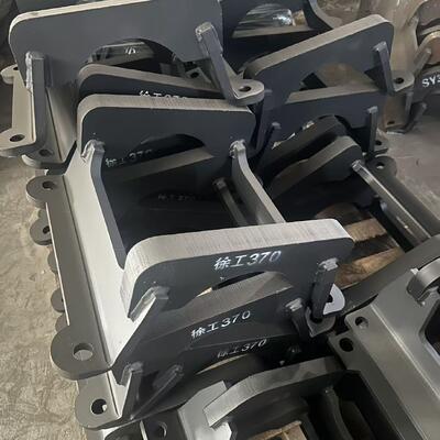 Excavator chain guard, chain protector, wear-resistant components, chain holder