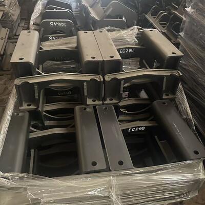 Excavator chain guard, chain protector, wear-resistant components, chain holder