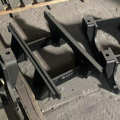 Excavator chain guard, chain protector, wear-resistant components, chain holder